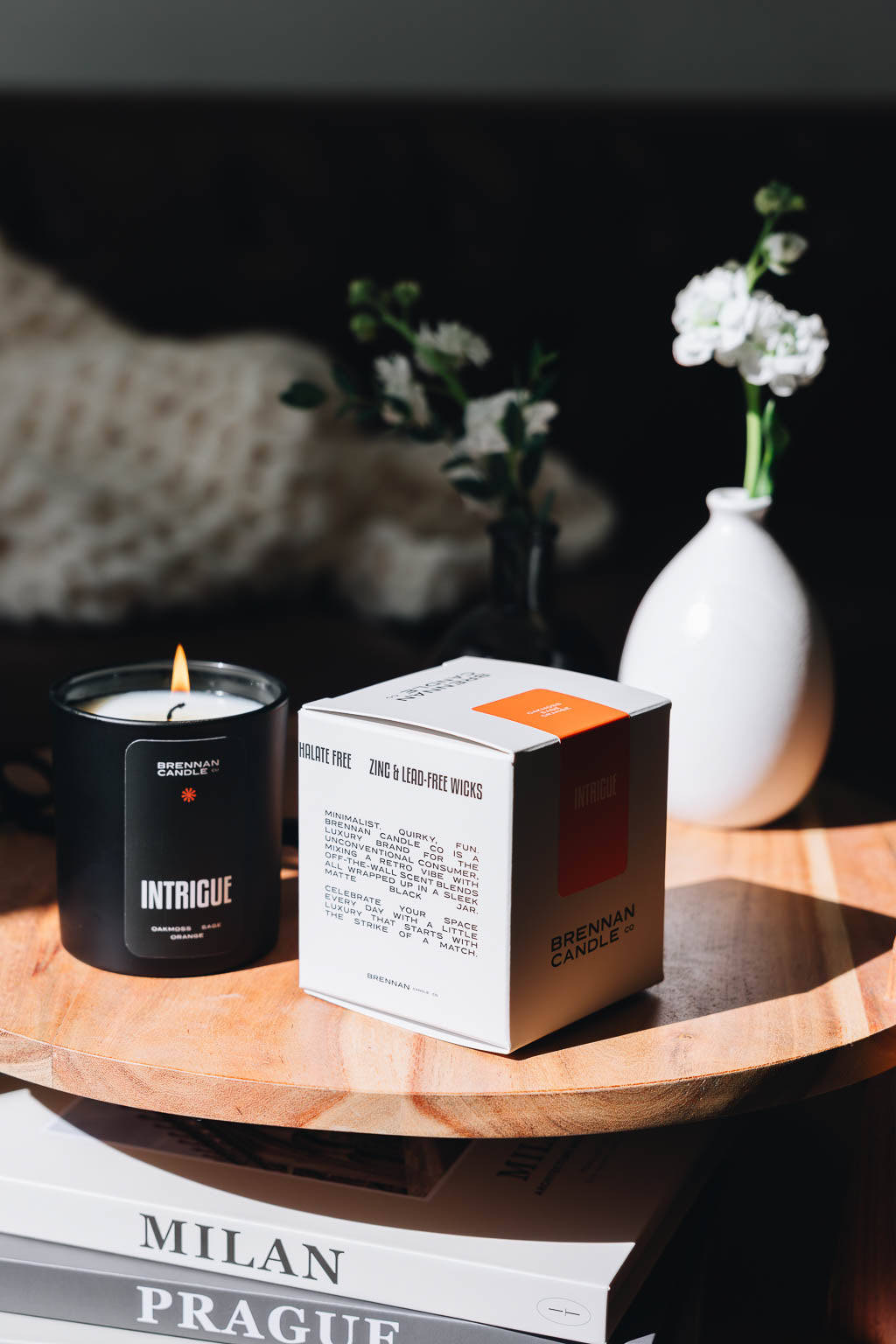 Intrigue - Woodsy, Cologne-Like Candle